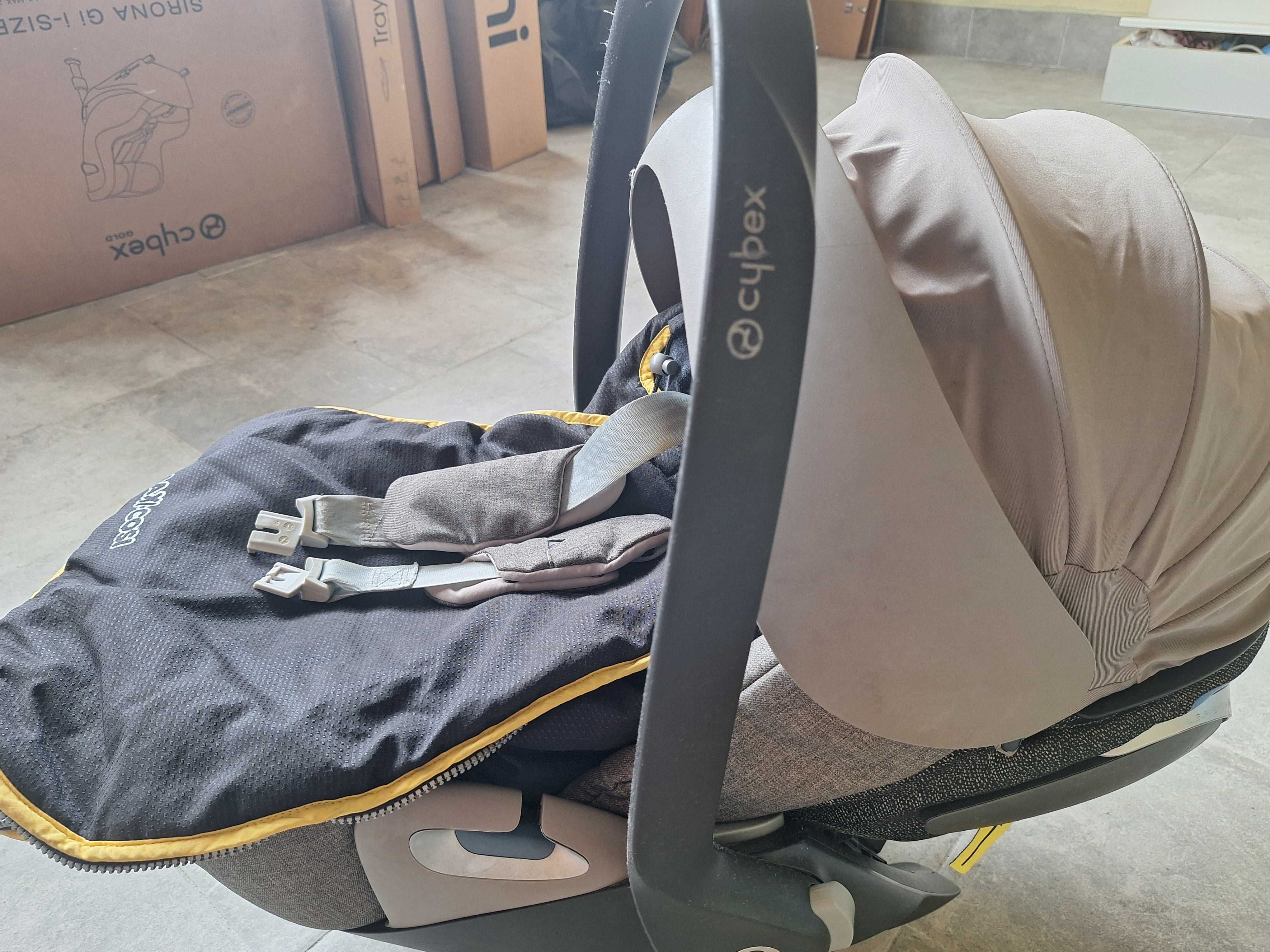 Fotelik Cybex Z i-Size z bazą obrotową