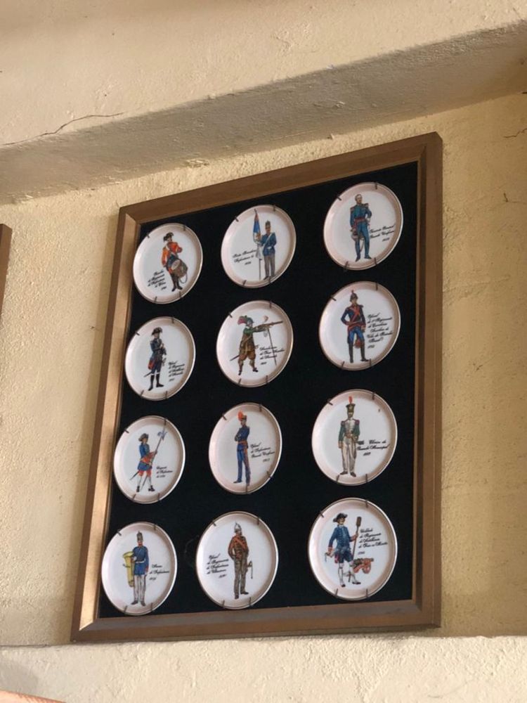 Porcelanas Porart - Colecção de pratos tematicos do exercito