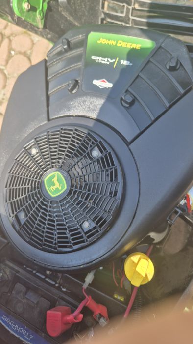 Kosiarka traktorek Jon Deere X130R 18 hP z koszem pompa oleju hydrosta