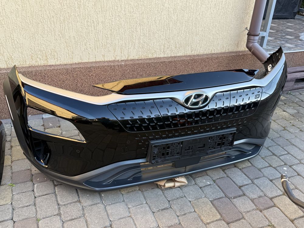Передній бампер hyundai kona Бампер Кона
