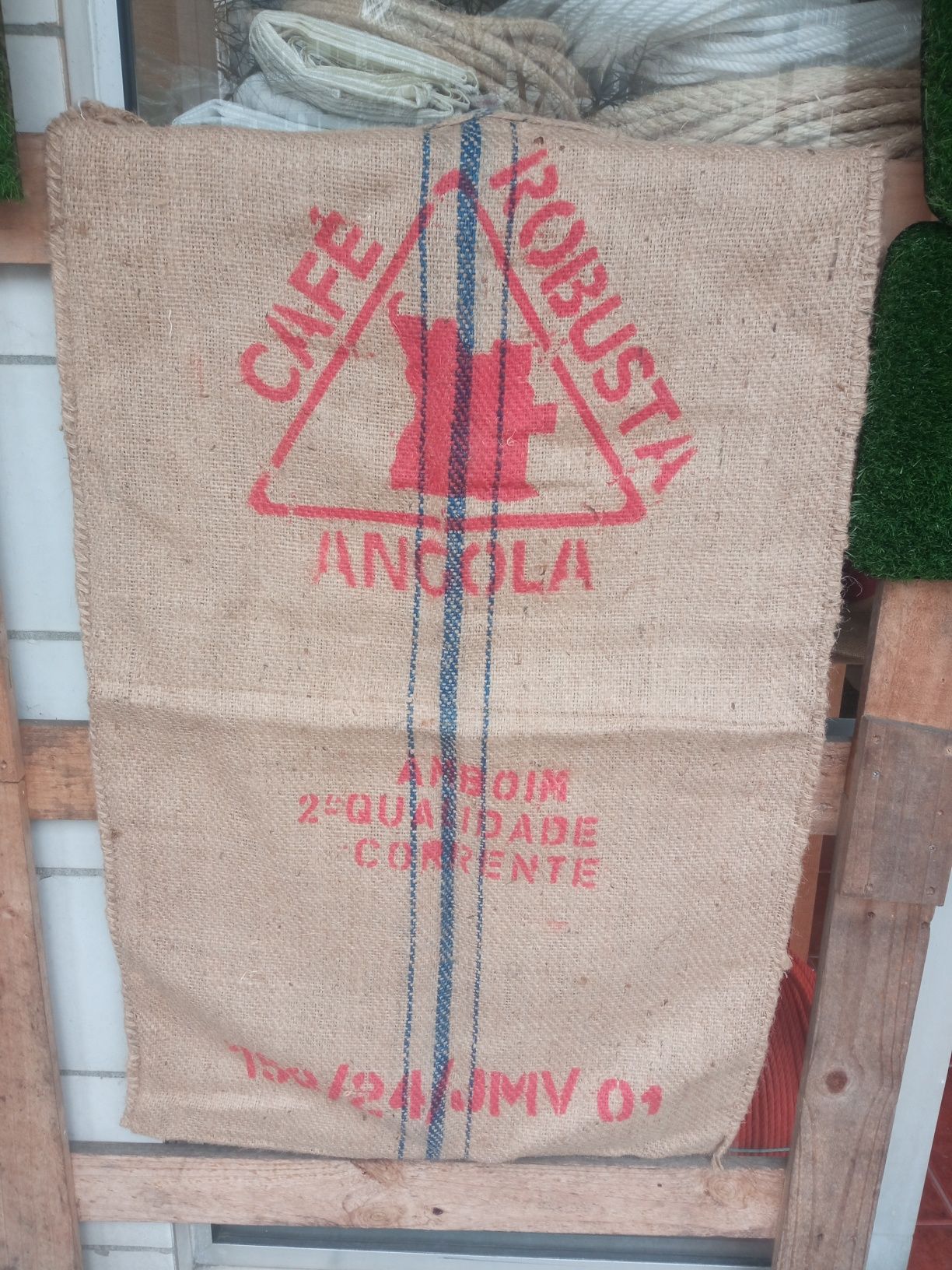 Sacos de serapilheira café de Angola