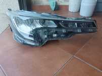 Farol Toyota Corolla híbrido 2020