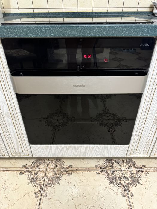Духовой шкаф Gorenje