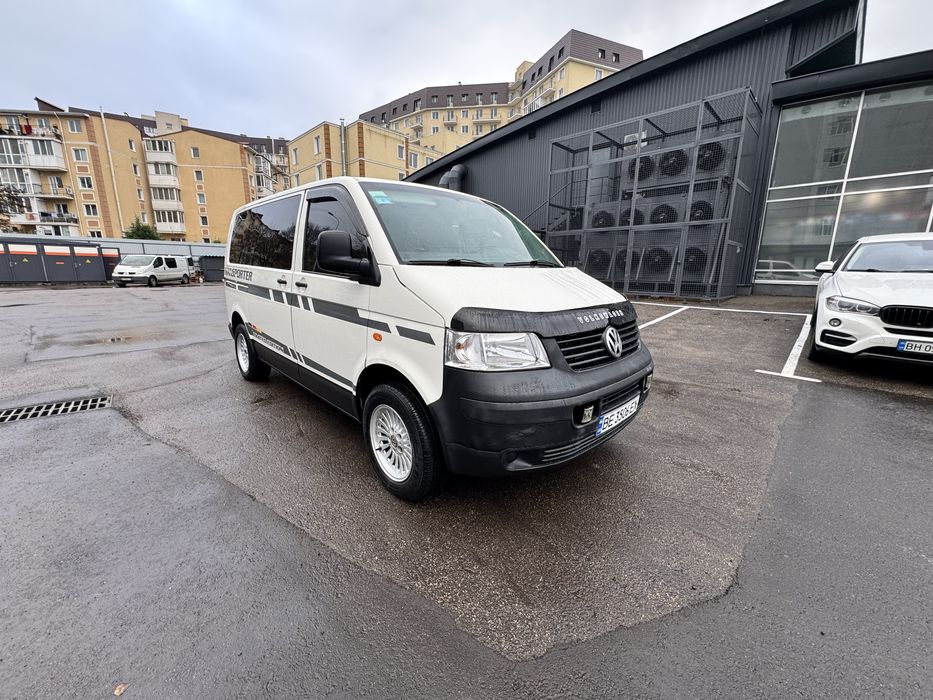 Продам Фольцваген Транспортер Т5