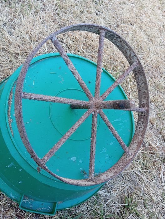 Jante especial pará carro de mão praticamente sem uso