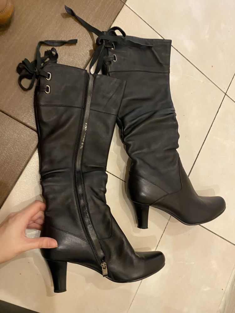Продам фірмові сапожки Fellini шкіра 38 розмір