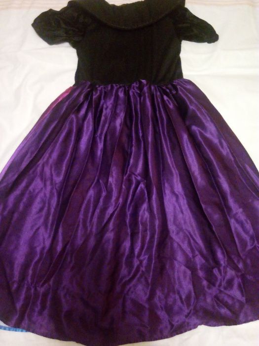 Красивое платье на Хэллоуин TU на 11-12 лет