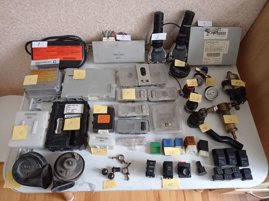 Кришка топливного бака.Запчастини.Інфініті F35.