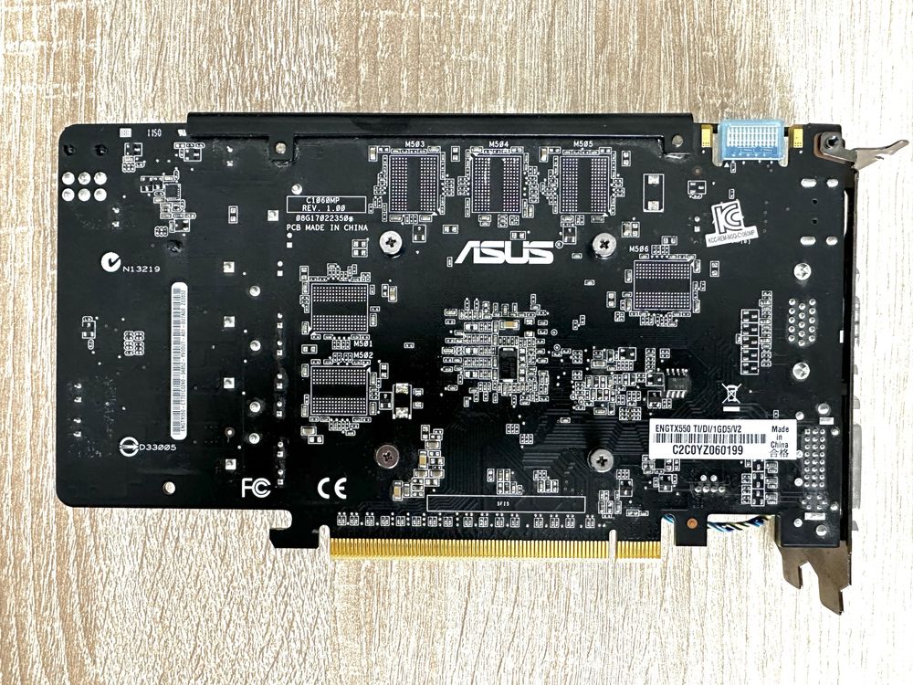 Karta graficzna ASUS GeForce GTX 550 Ti 1GB DDR5