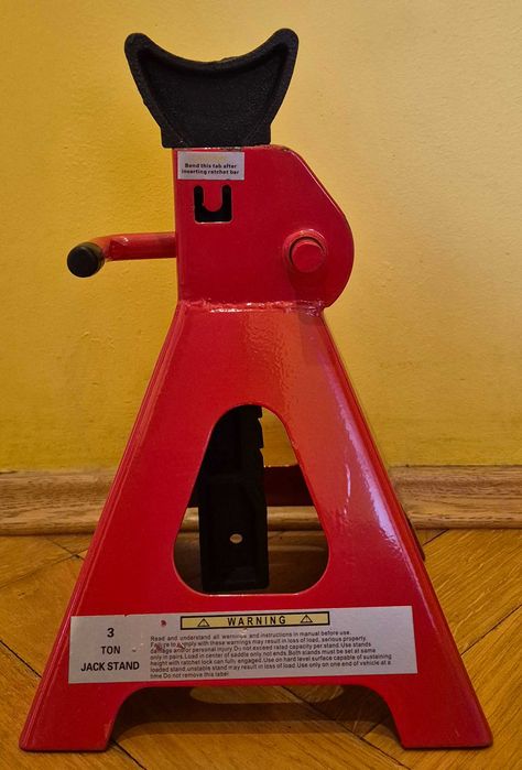 2 kobyłki samochodowe podpory