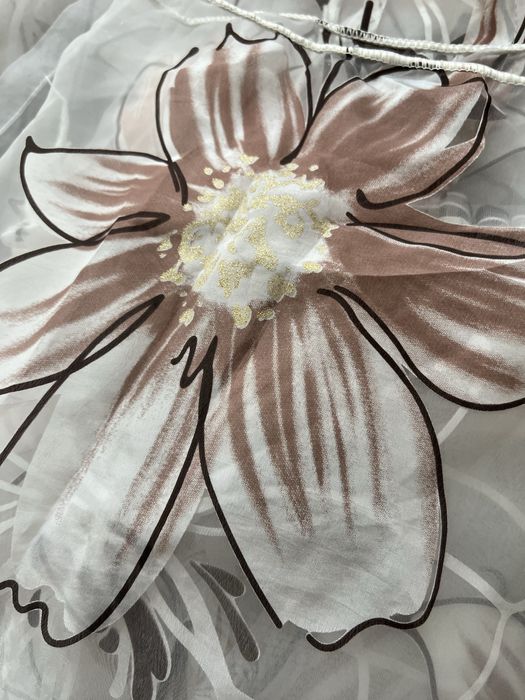 Продам шторы  тюль в спальню с карнизом