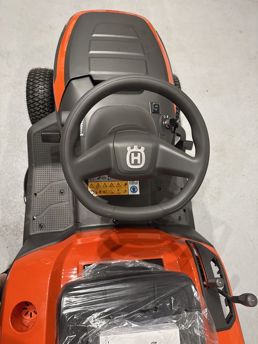 Husqvarna TC112 traktorek