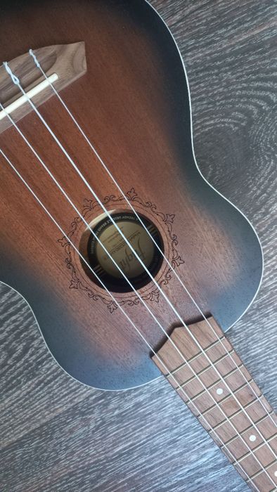 Укулеле Сопрано NUS380 AMBER