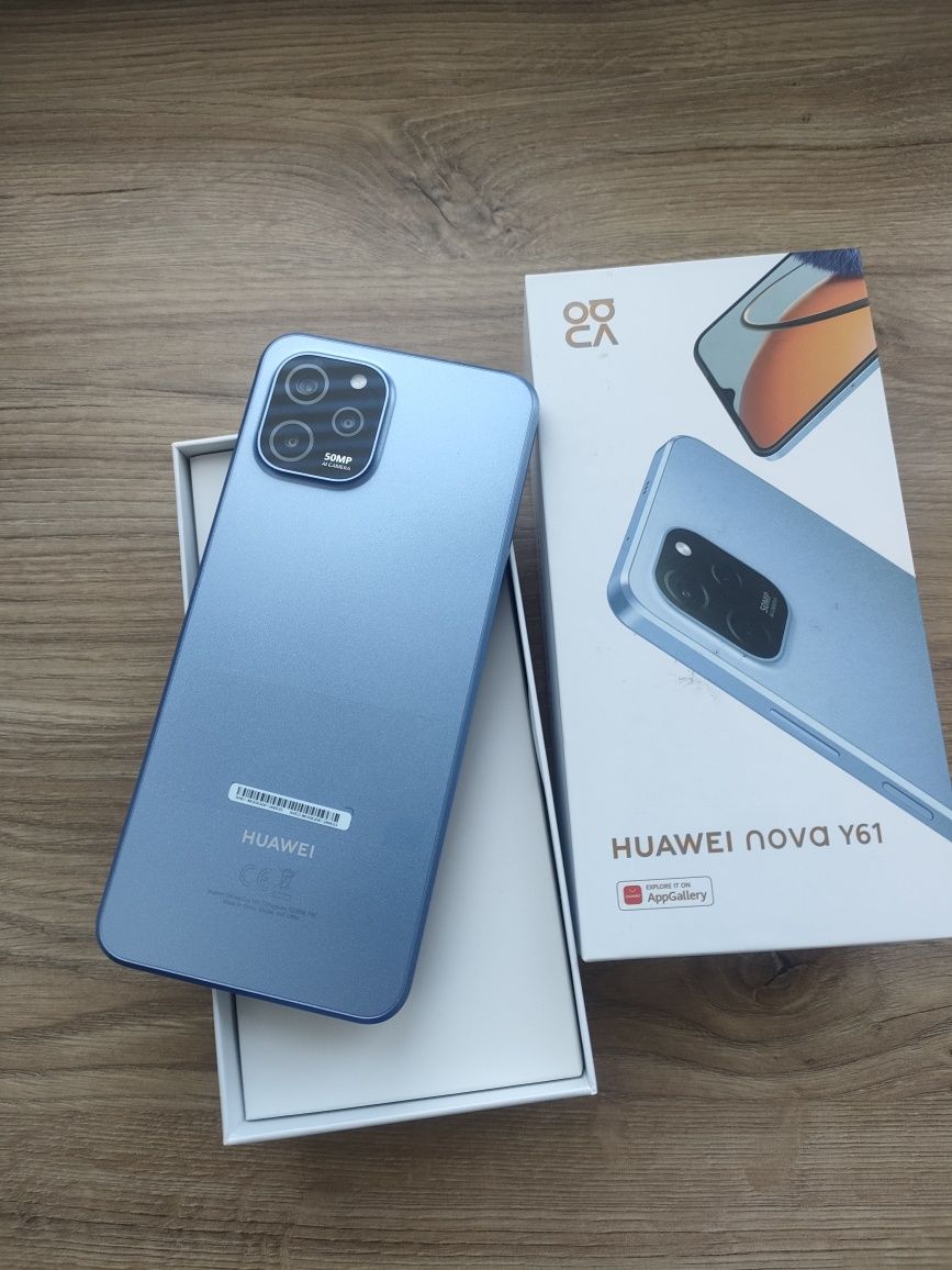 Huawei Nova y 61