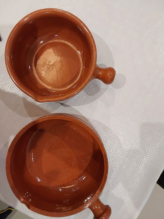 Vendo duas terrinas novas