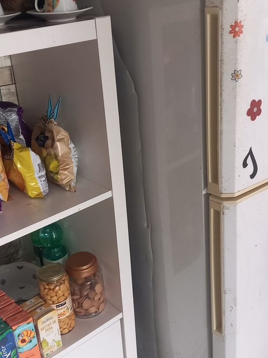 Ar condicionado e frigorífico