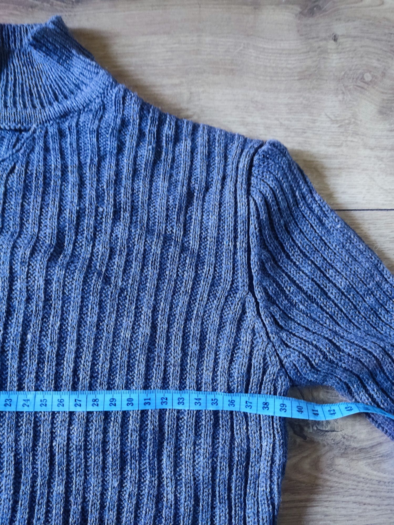 Sweter damski dzianinowy golf półgolf z wycięciem pod szyją
