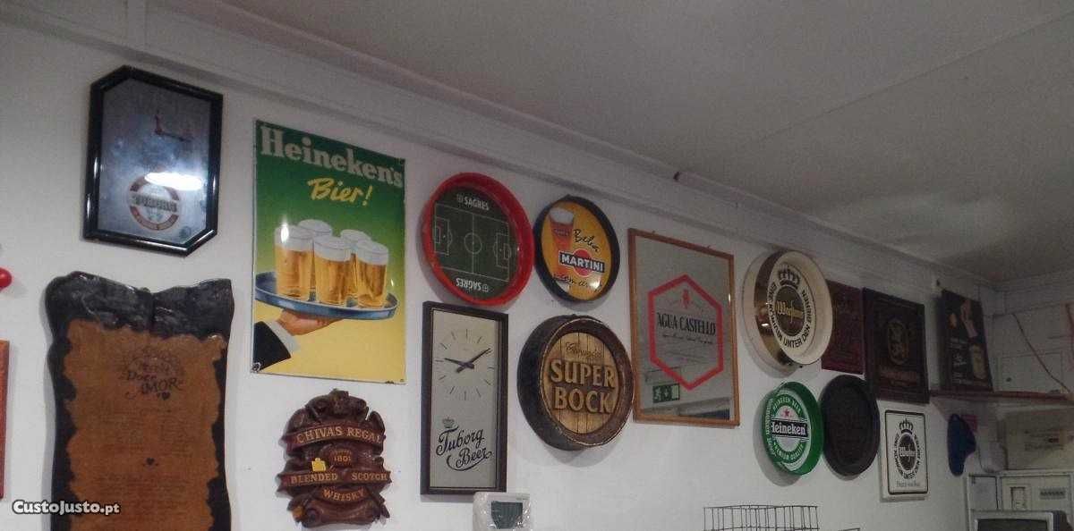 Reclames publicitário relógios e outros