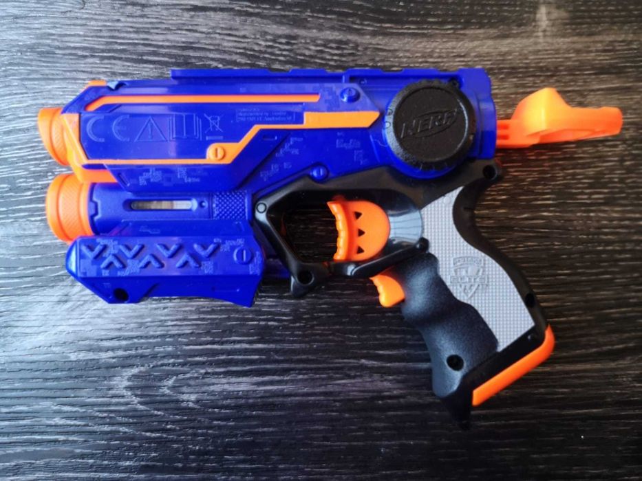 Nerf Firestrike Elite