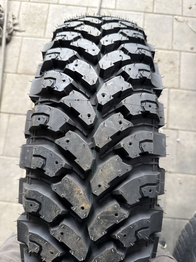 Резина шина 215/85/16 r16 Comforser cf3000 одна нова