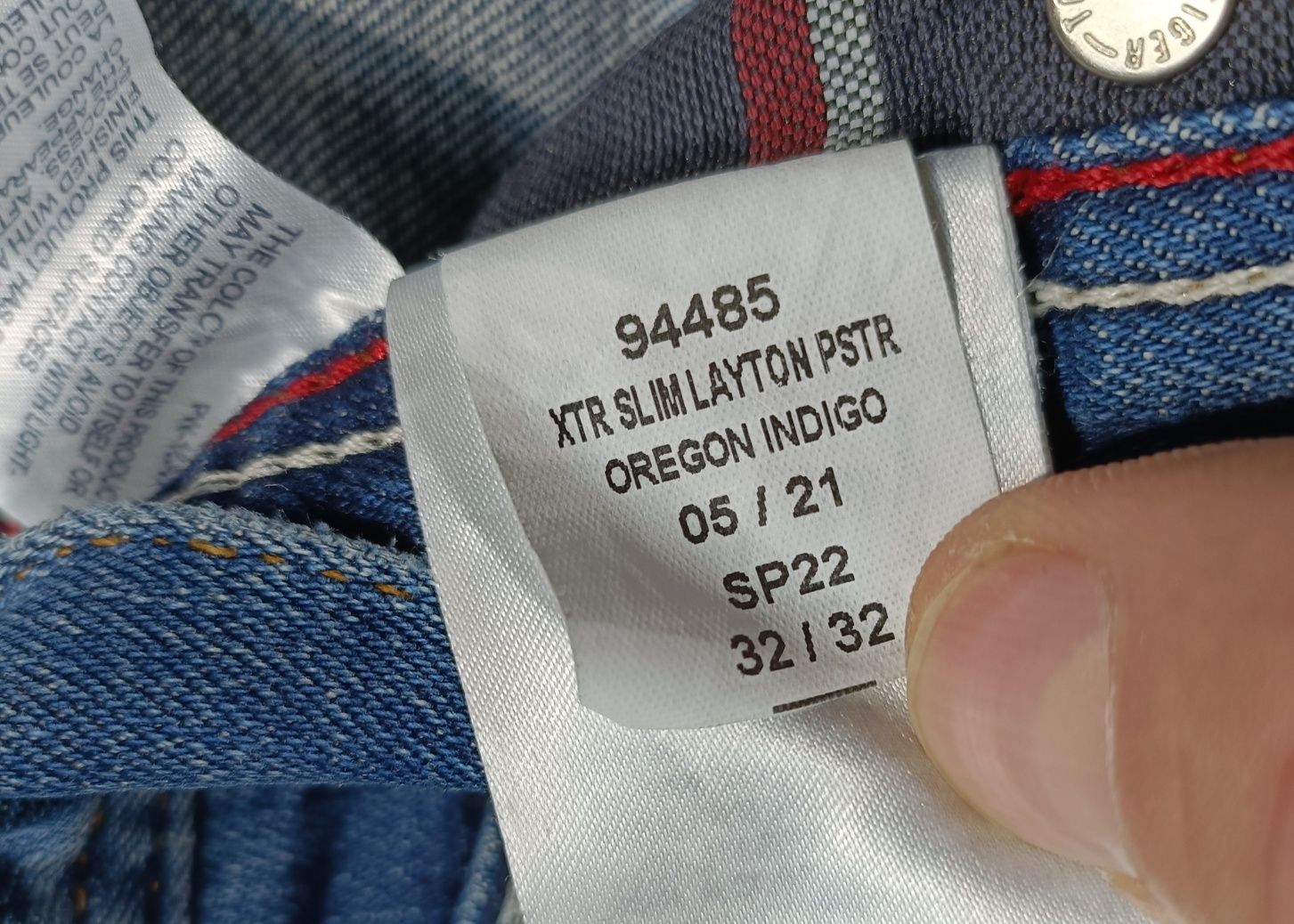 Męskie spodnie jeansowe Tommy Hilfiger bleecker z technologią TH Flex