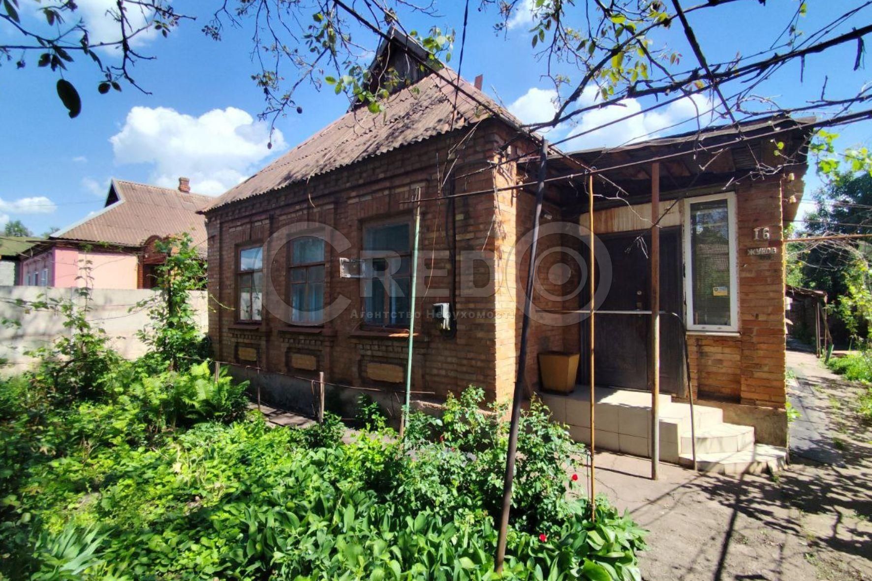 Продаж будинку з великою ділянкою. провулок Дежнева.