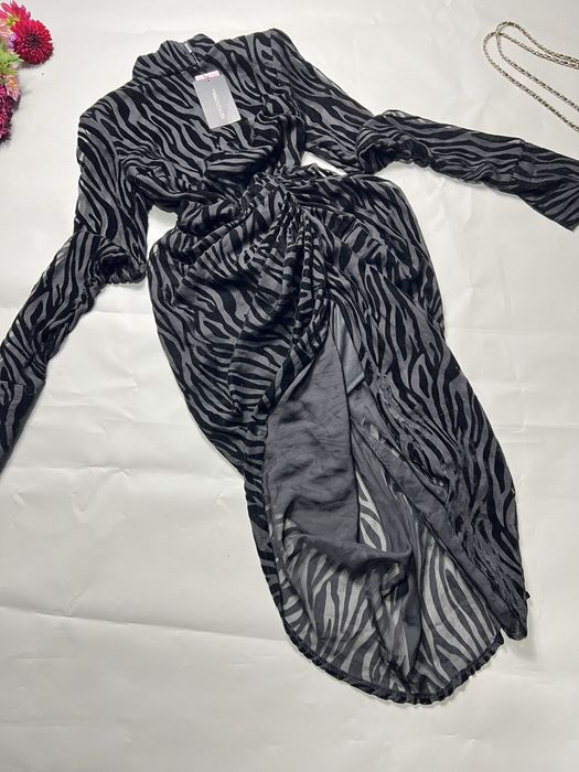 Продається нова максі сукня