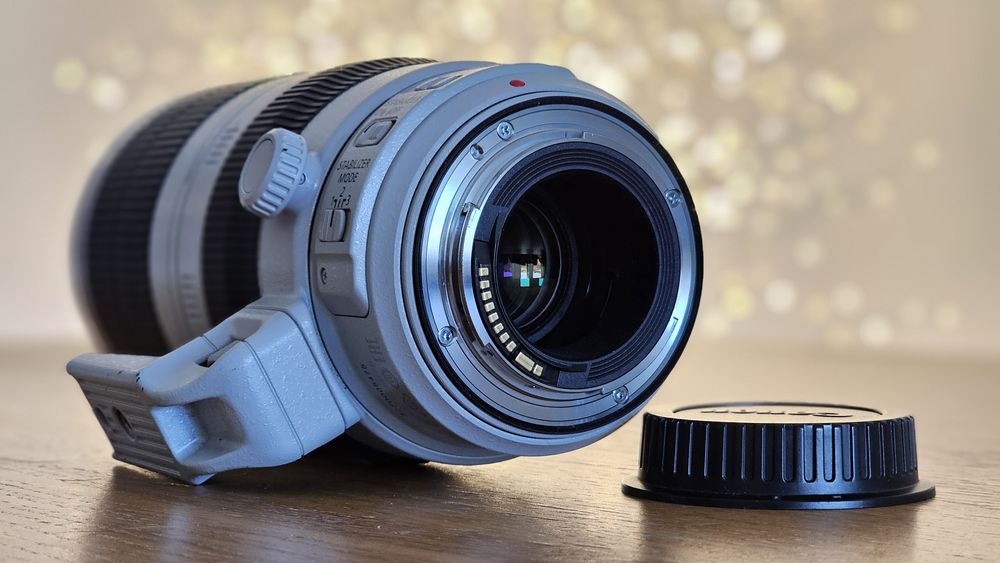Canon EF 100-400mm f/4.5-5.6 L IS USM Mark II (Versão 2, mais recente)