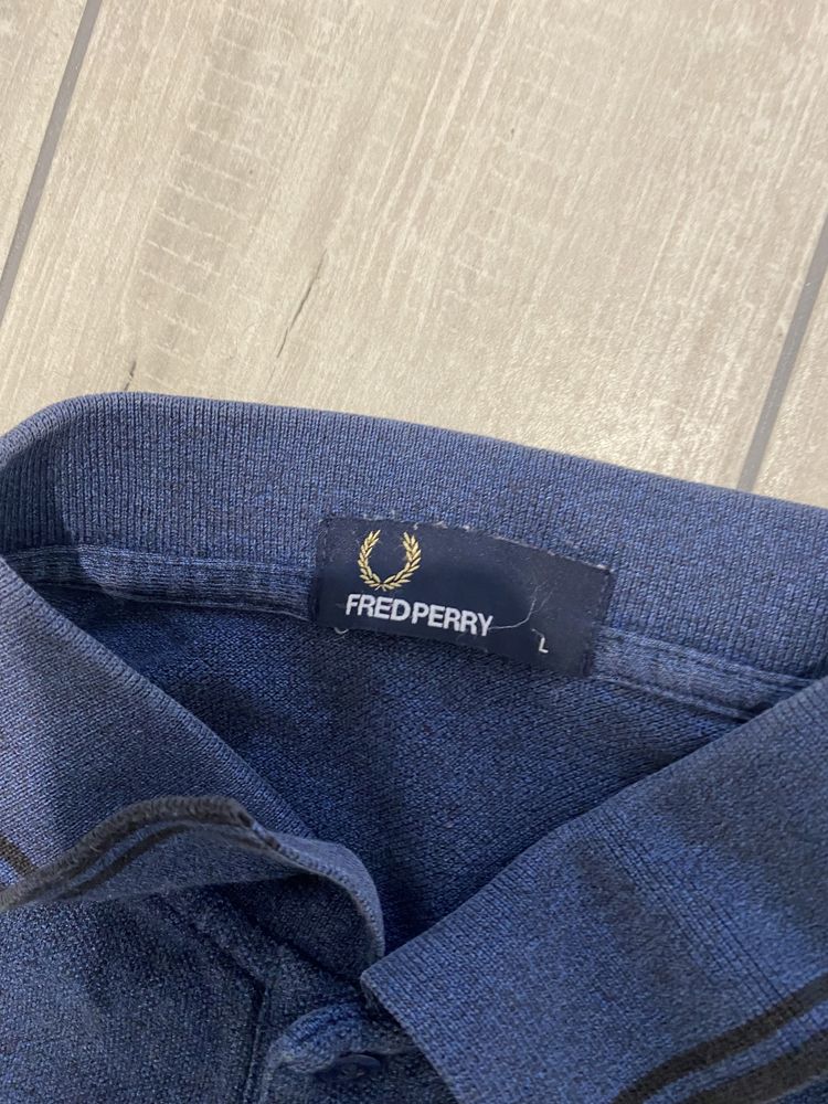 поло Fred Perry