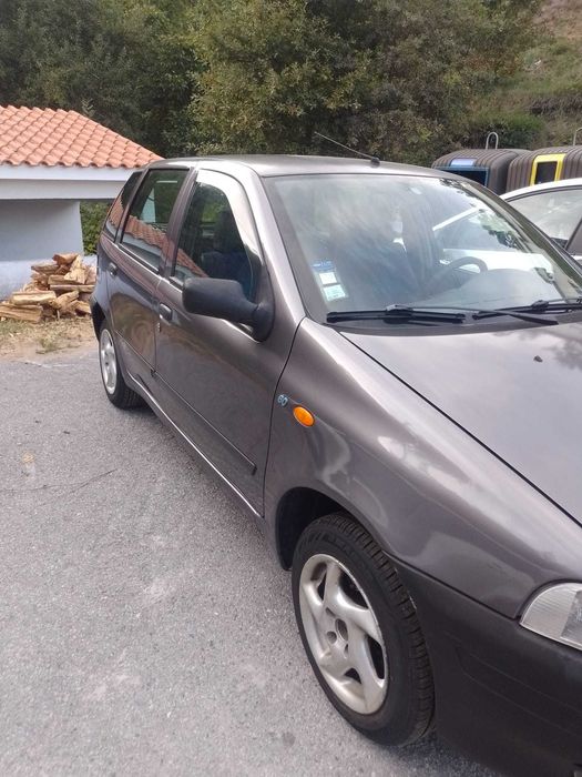 FIAT Punto 1999 - Bom estado