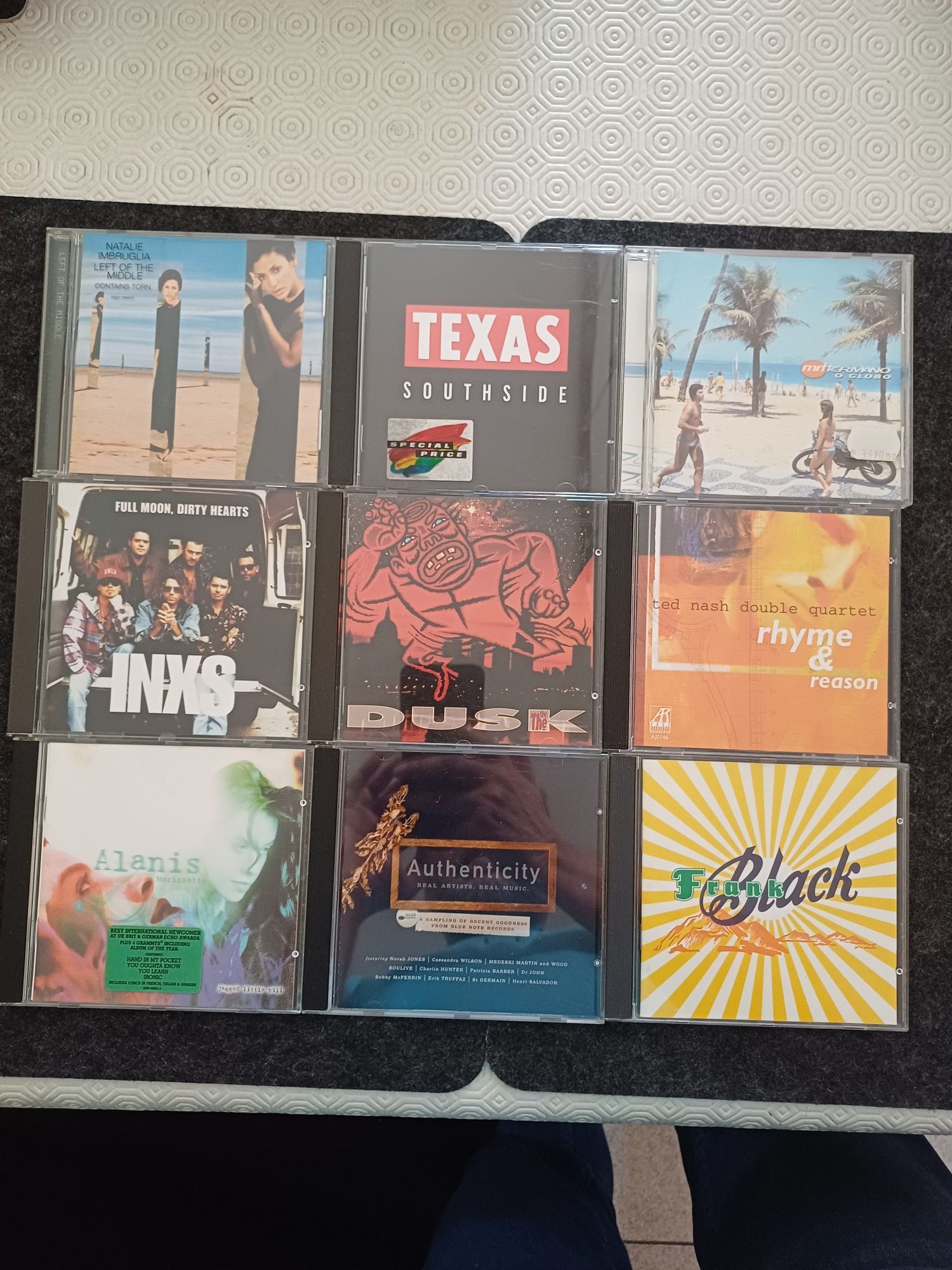 26 cds em excelente estado