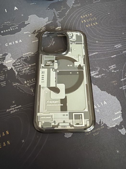 Capa iphone spigen ultra hybrid magsafe