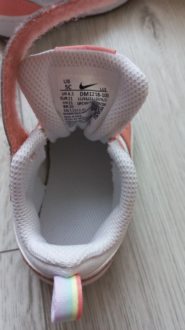 Nike 21 nowe Sneakersy Court Borough buty pomarańczowe tęczowe białe