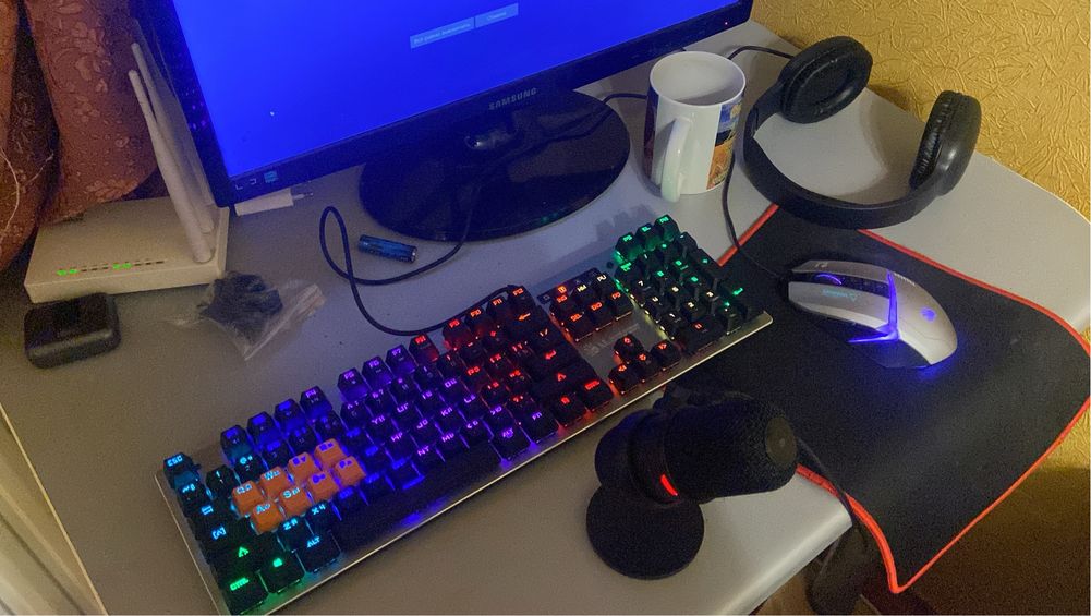 ПК | MSI 1080 TI, Ryzen 5 3600, 16 ОЗУ, EVO 970