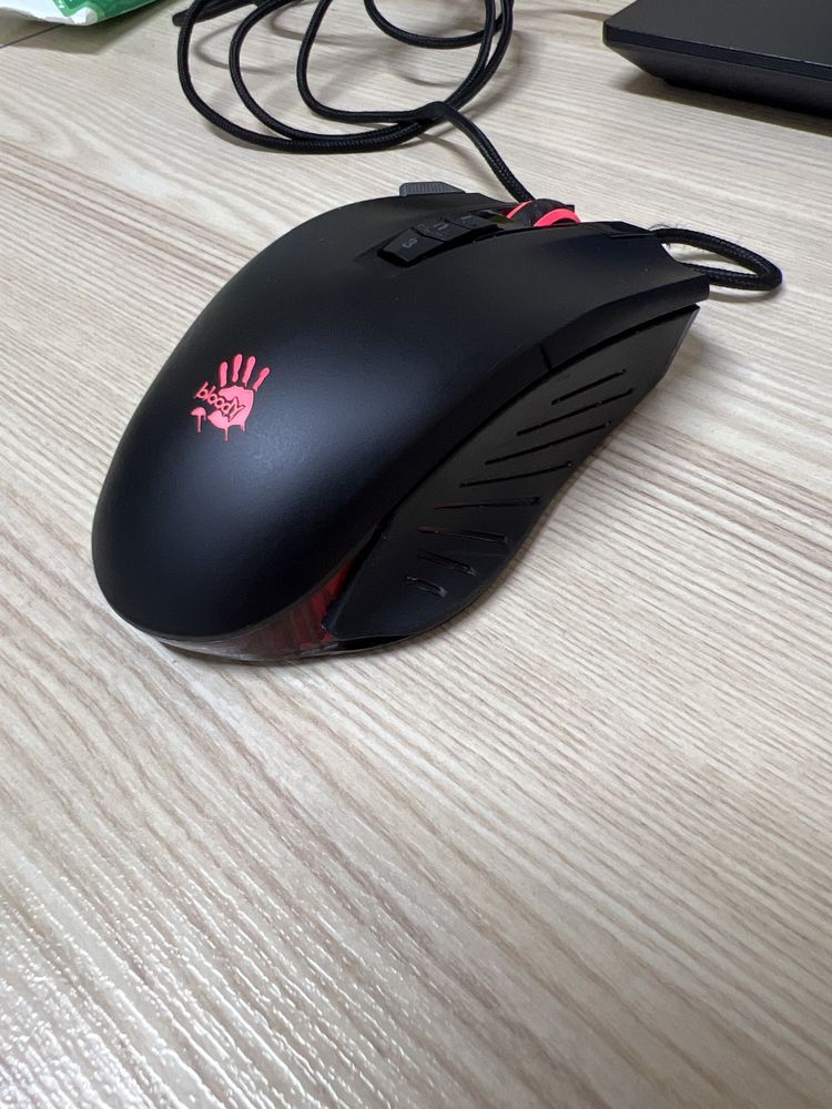 Миша Bloody V9M  Black