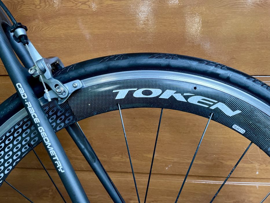 Rower carbon Red Bull (Rose) 58 Ultegra 7,4kg kola stozek 55mm Token