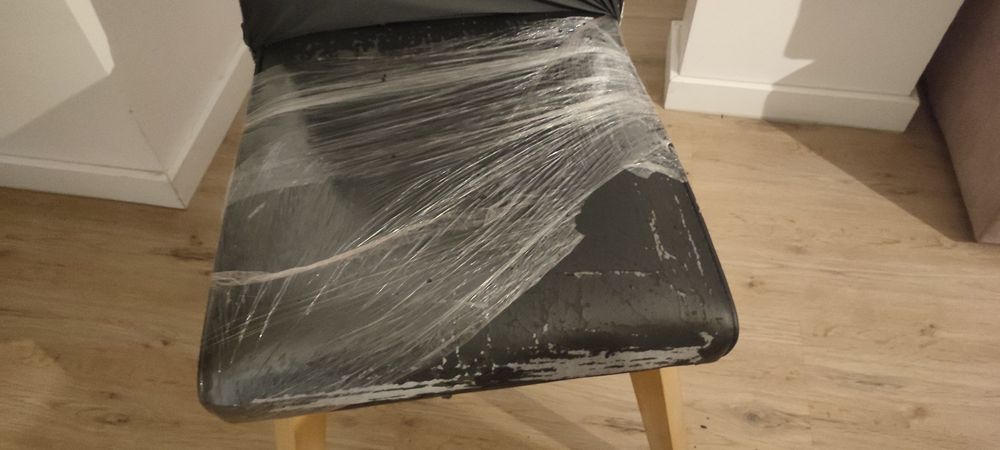 Cadeiras sala jantar conforama