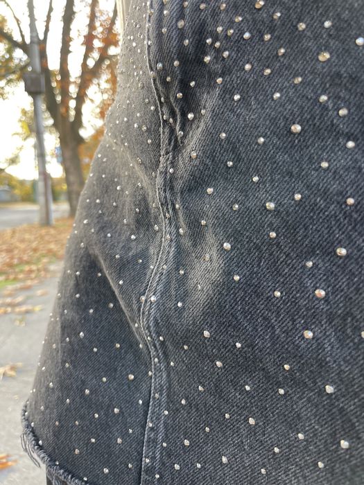 Джинсова спідниця зі стразами