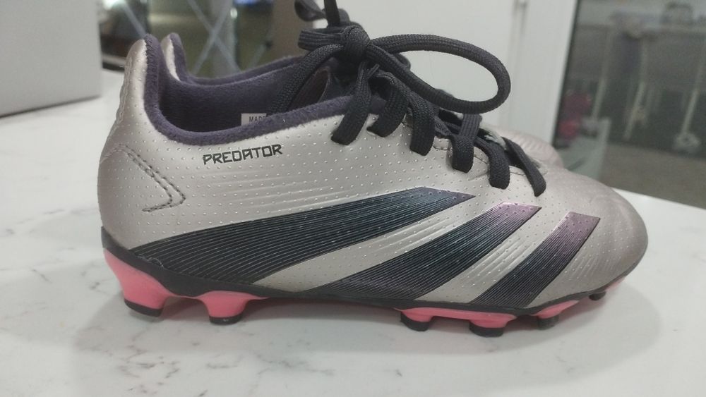 Chuteiras Adidas Predator criança