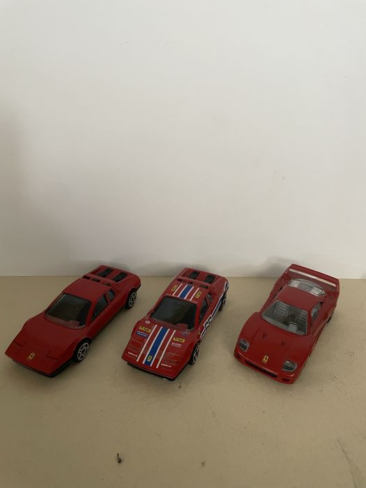 Ferraris da burago 1:42