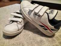 Sapatilhas Reebok T32