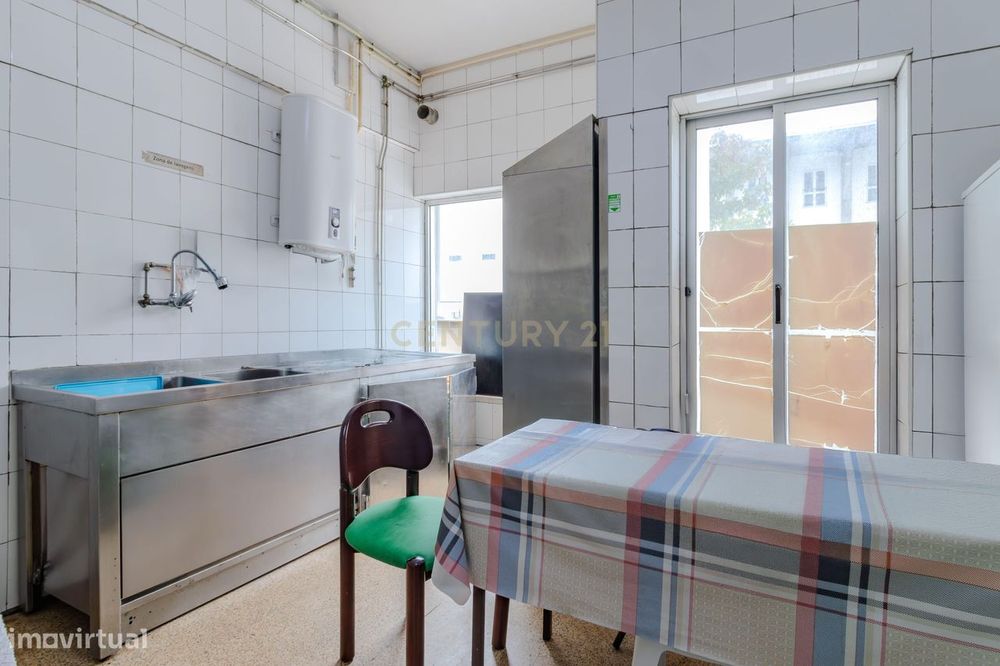 Arrendamento  de Negócio Restaurante Takeaway