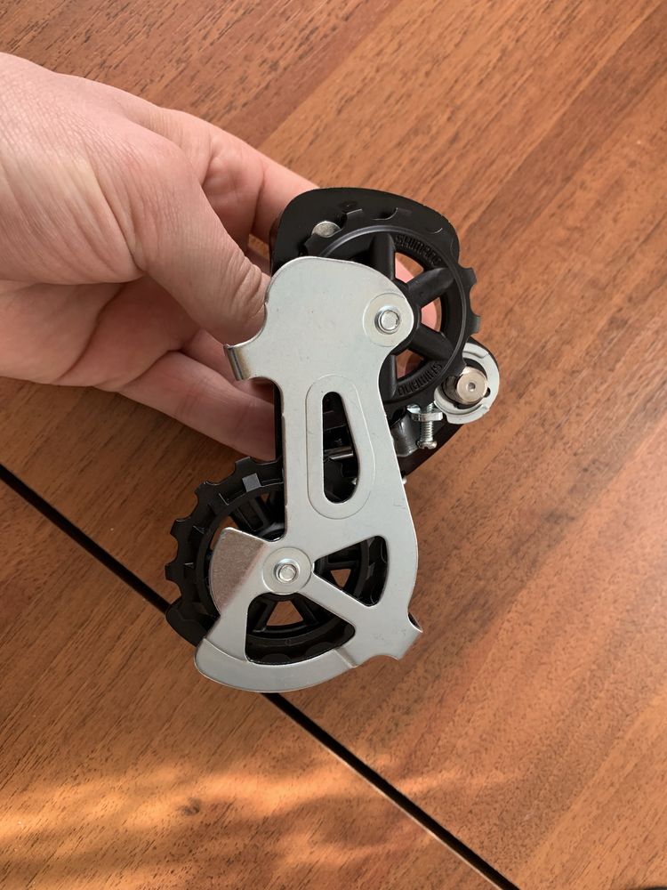 Переключатель задний Shimano Altus, задний переключатель на велосипед