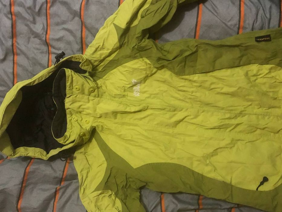 Мембрана куртка на Gore tex від бренду Jack wolfskin