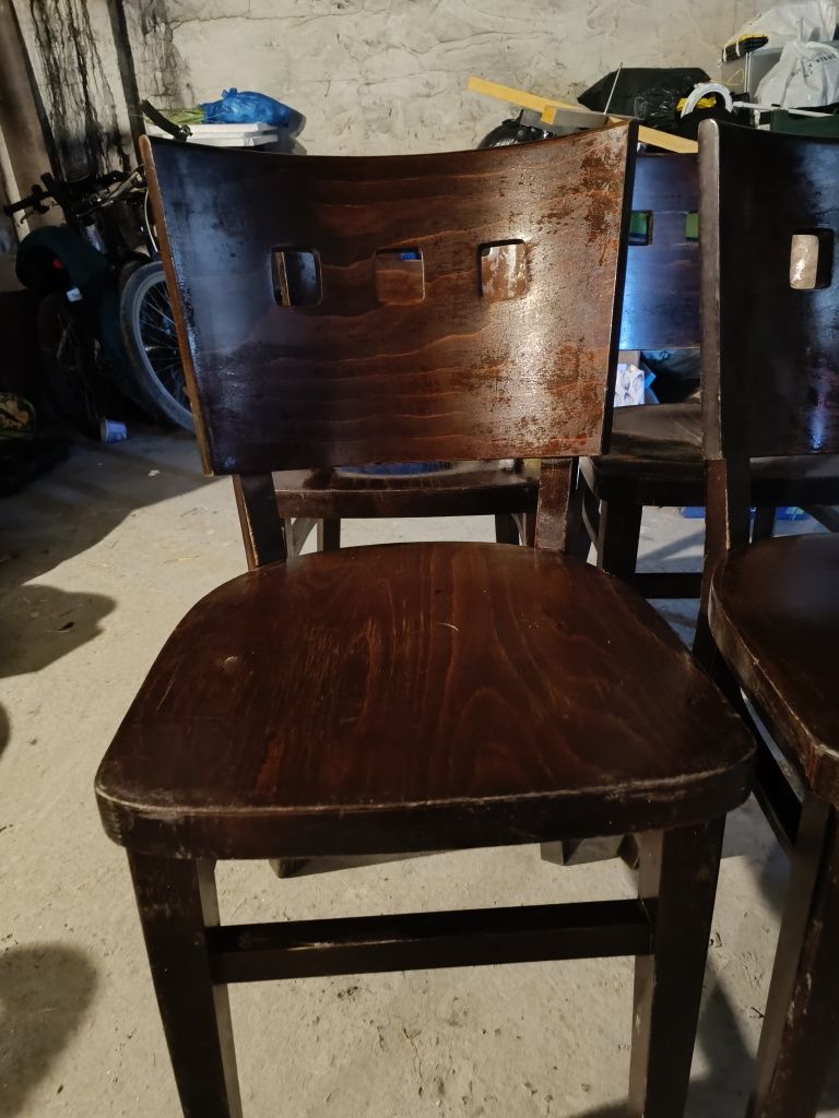 PRL stare krzesła fabryka mebli giętych  FAMEG cena za 4 szt.
