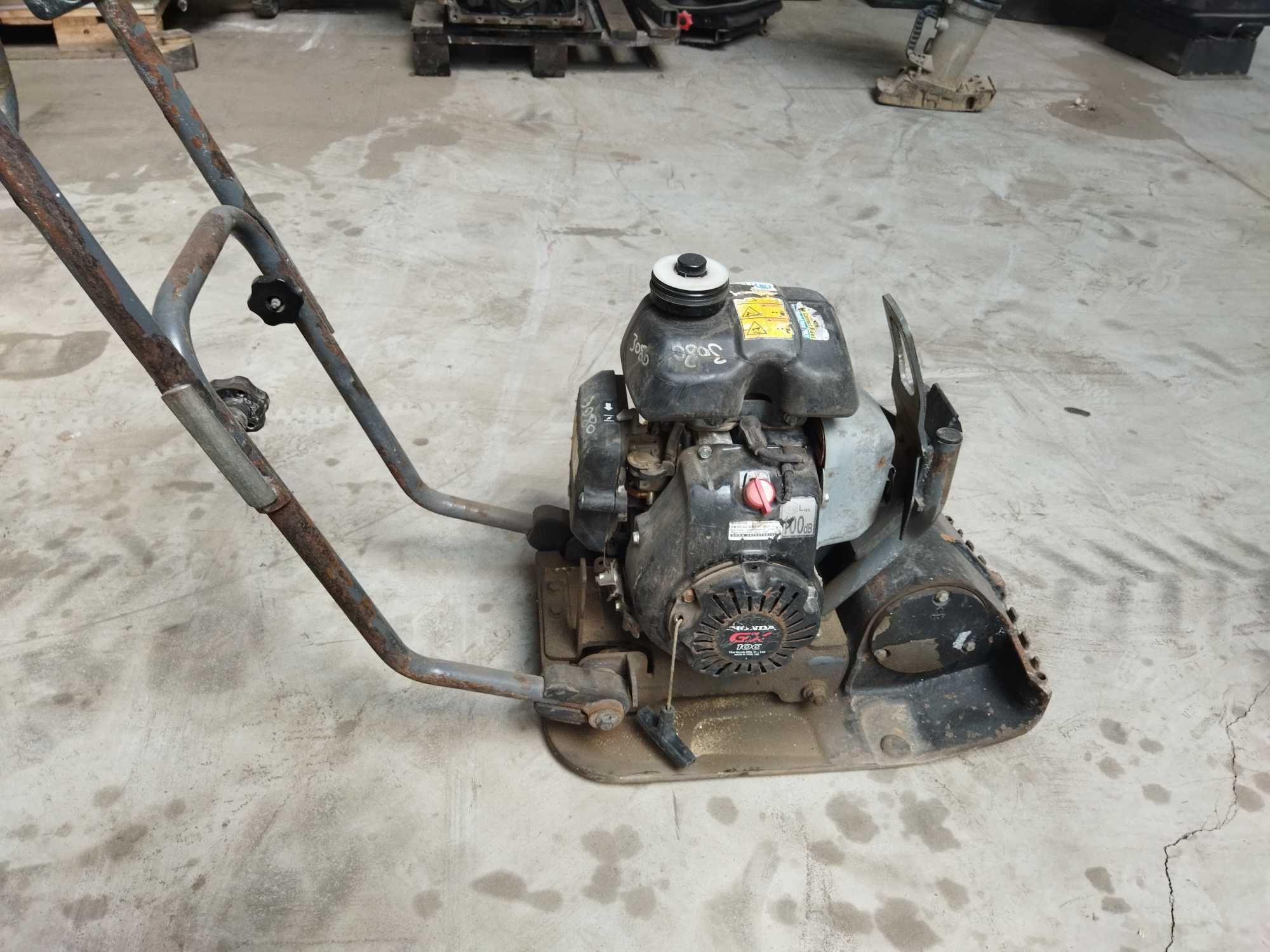 Zagęszczarka 55 kg atlas copco lf60 2017 r