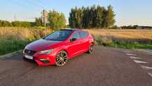 Seat Leon Seat Leon Cupra 2.0 DSG 290 SERIA S&S Czerwony Metalik ACC Szyberdach