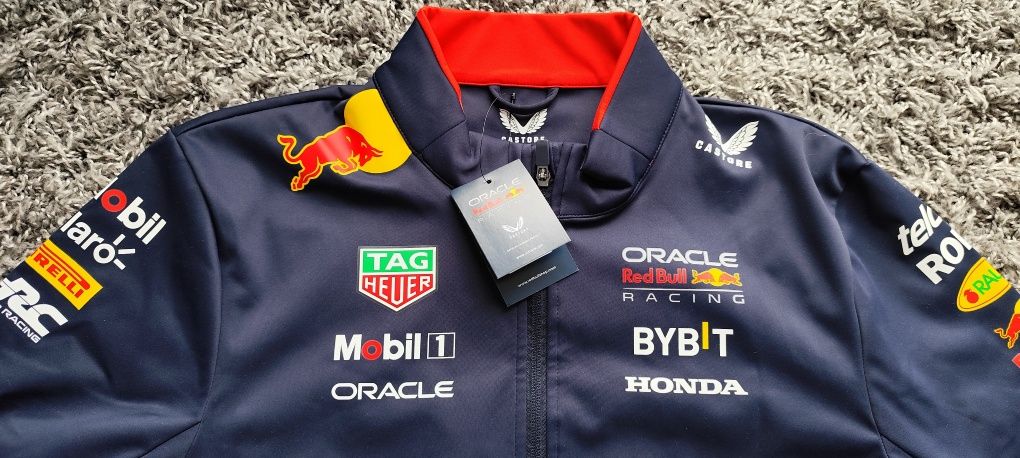 Nowa Kurtka Red Bull Racing F1 Castore, softshell 2024