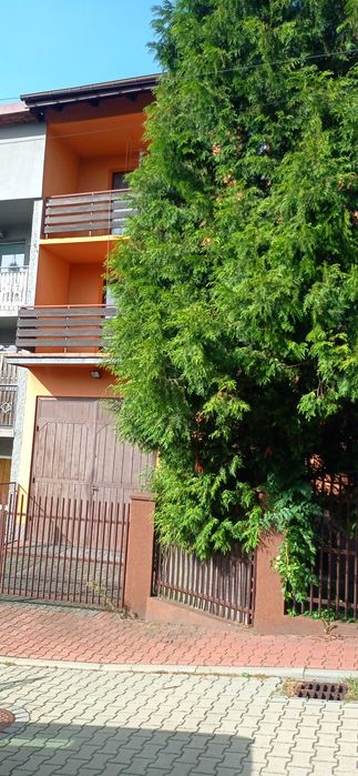 Do wynajęcia budynek dom 300 m2 pod działalność magazyn biura