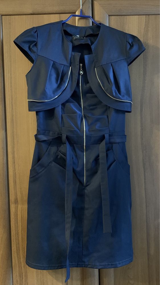 Синя сукня / плаття-футляр